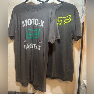 2 Fox Gray Short Sleeve Tees with Striking Graphics